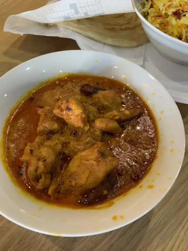 Nusha_Charenton-le-Pont_slider_image_2