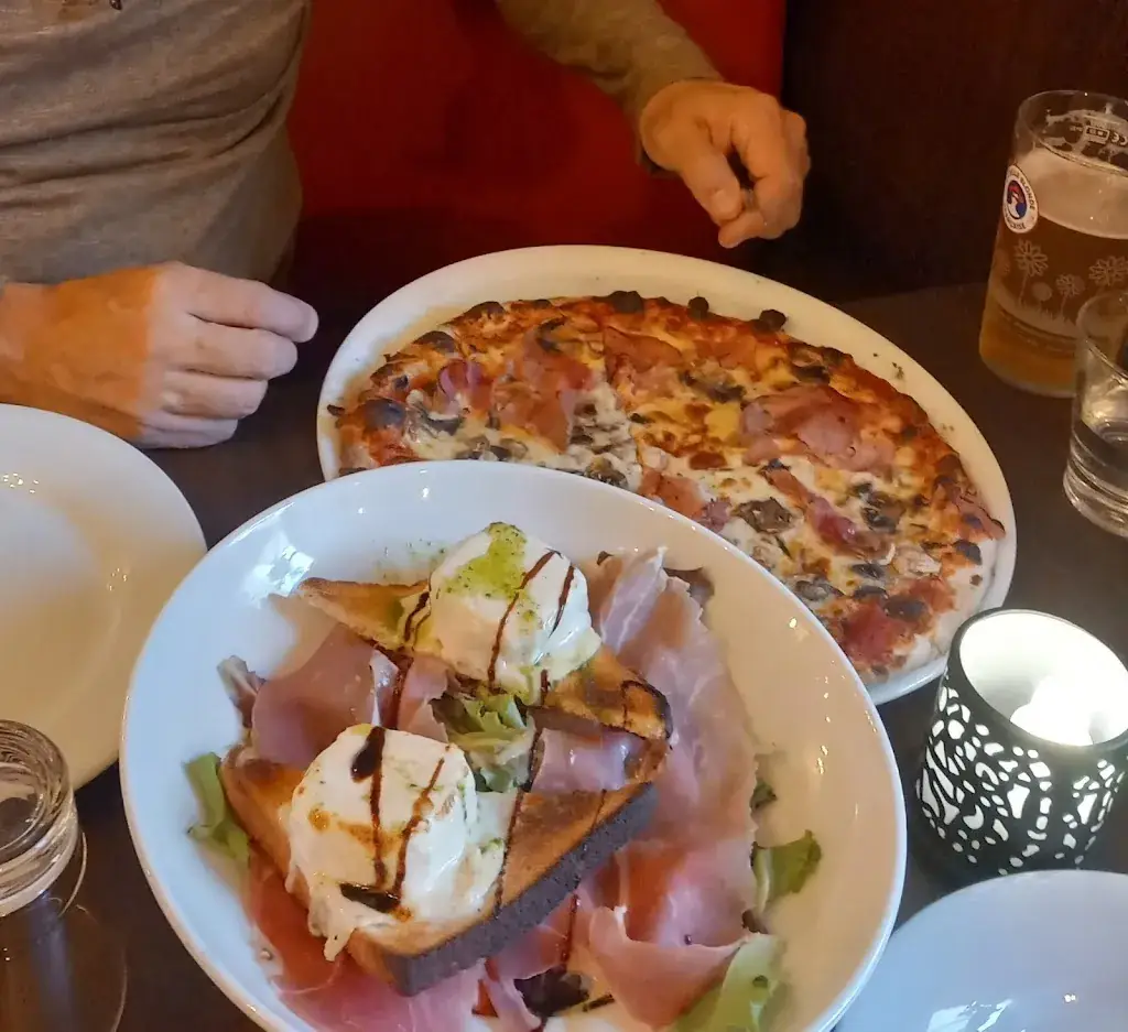 Carolina Sarmiento N._Le Paris Sports._Charenton-le-Pont_review