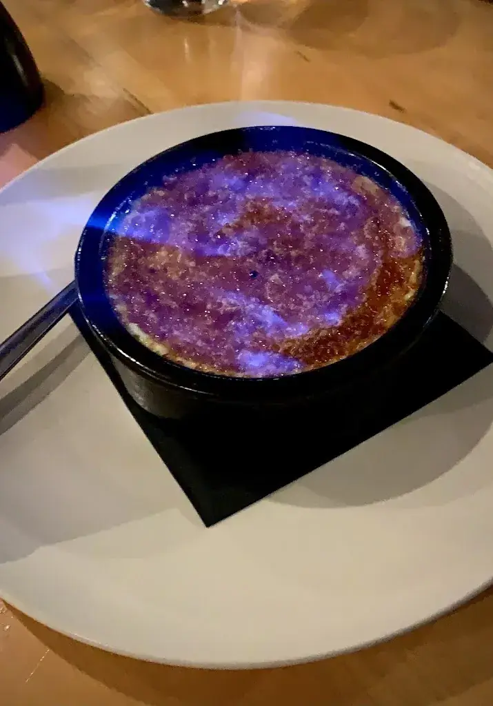 charles j_Le Châlet_Saint-Maurice_review