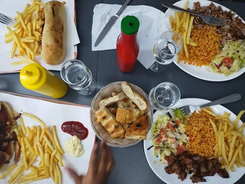 K M_Le Délice_Charenton-le-Pont_reseña