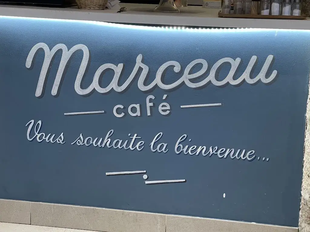 Fyona Time_Marceau Café_Charenton-le-Pont_review