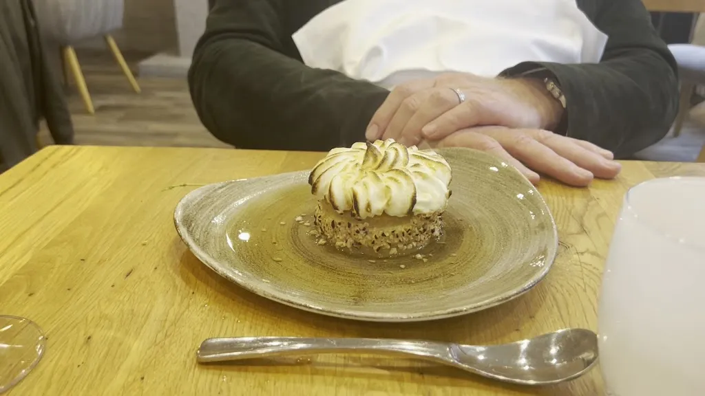 Amanda Li_Restaurant Le Relais de Guermantes_Guermantes_review