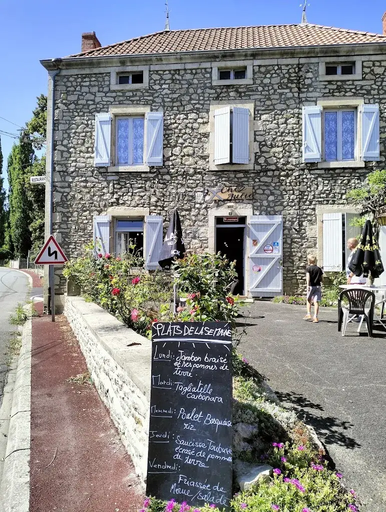 Laurent_Chez Julie_Chaptuzat_recensione