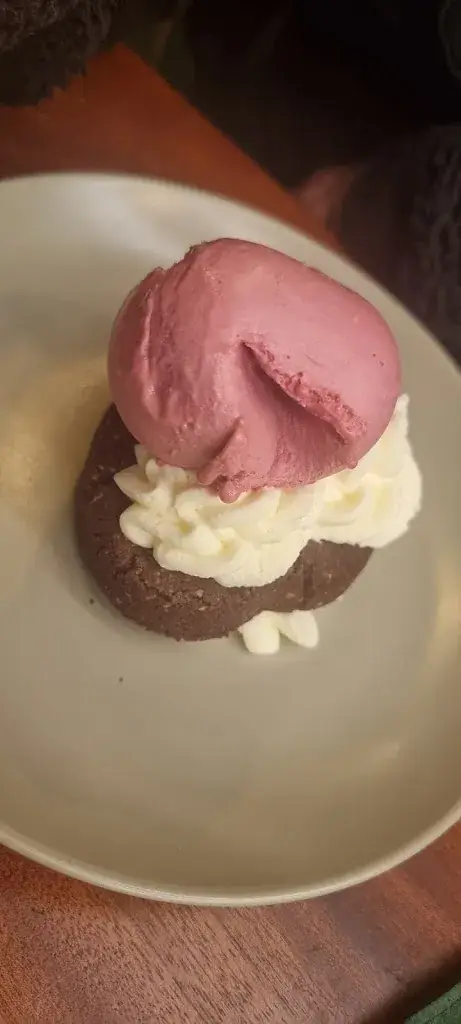 MICHAEL DARNAUD_Nalou and Co_Aime-la-Plagne_review