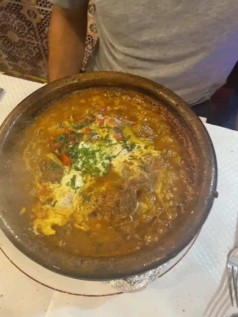 Alessandra Palange_Auberge De Marrakech_Saint-Thibault-des-Vignes_review