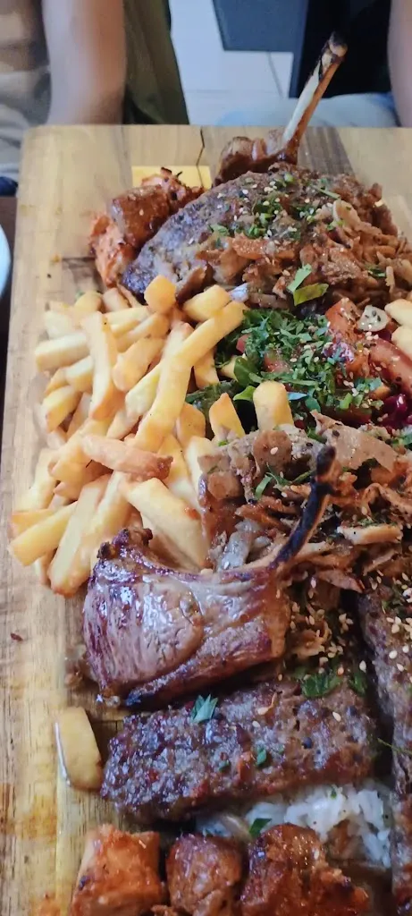 Au Gouverniaud_Gouvernes_slider_image_2