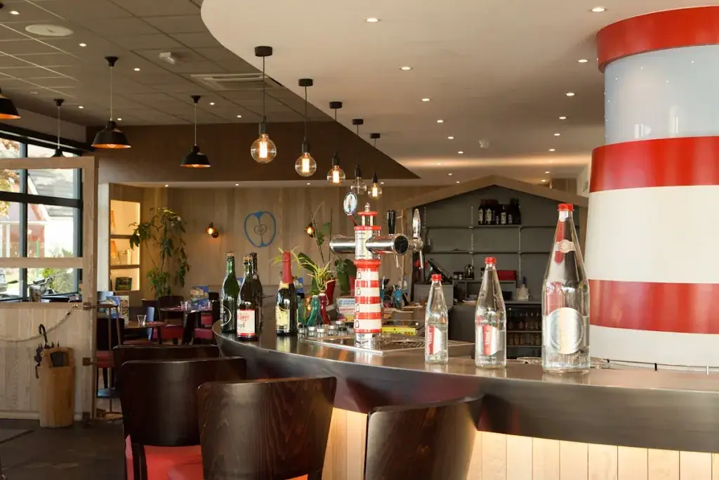 Le Phare St Louis_Coignières_slider_image_3