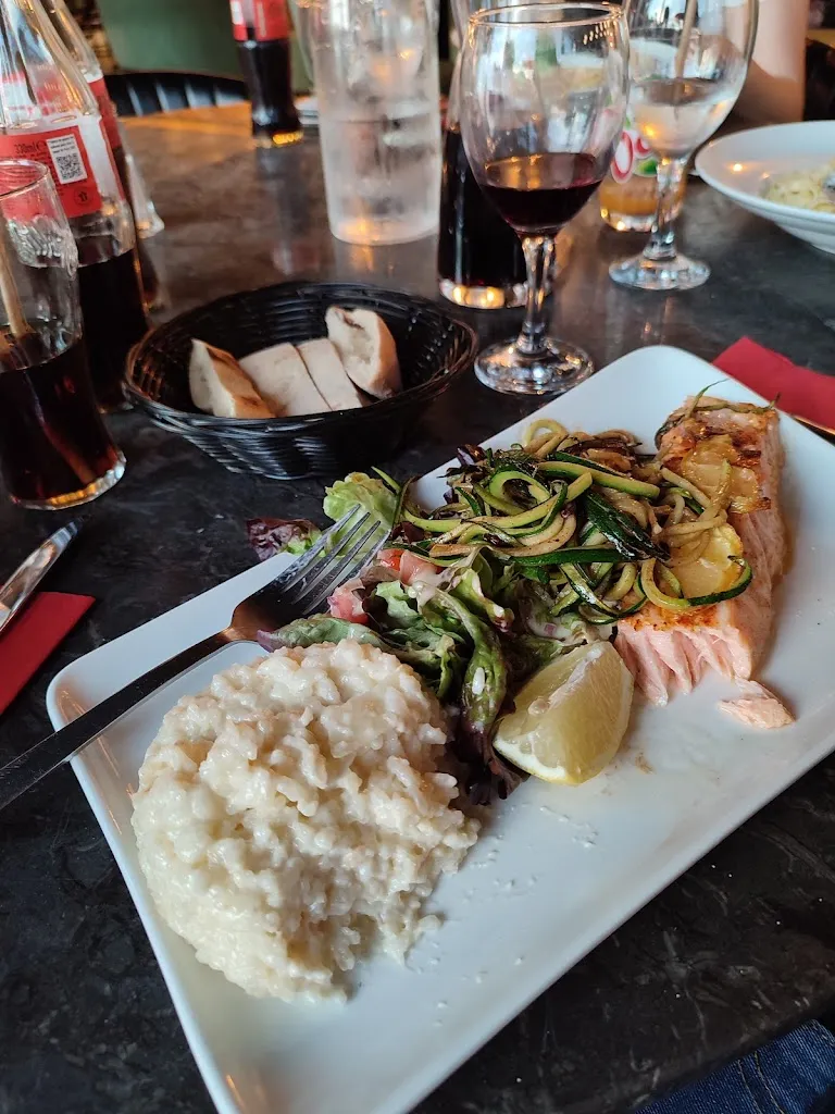 Vinzenzo Ueired_EZMA Restaurant_Coubron_review