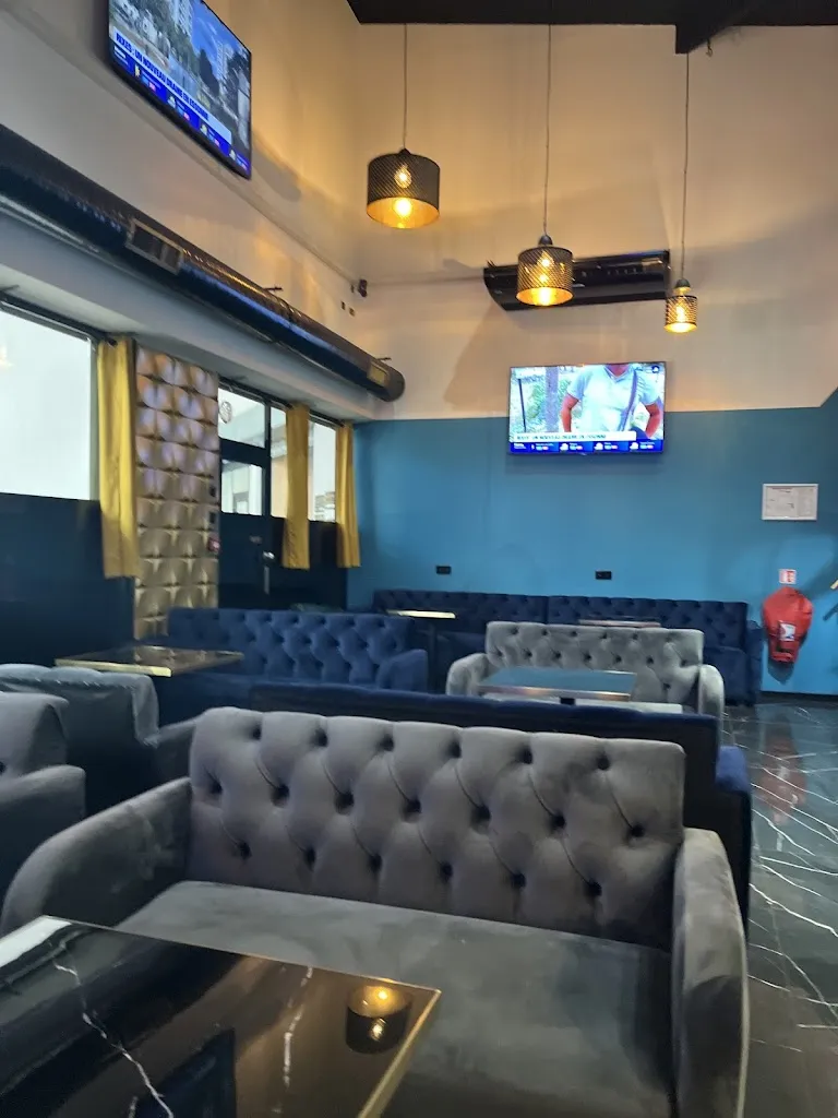 CR7 Lounge restaurant à Courdimanche