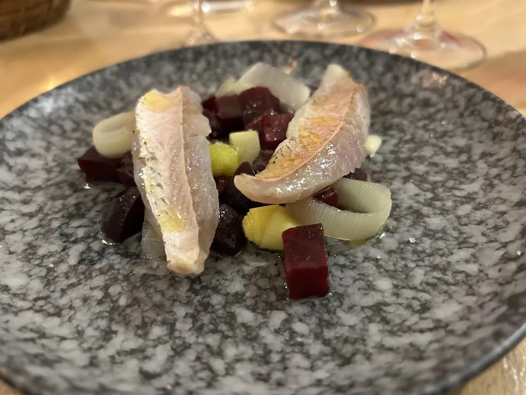 Ahron Zijlstra_Cantisserie_Clichy_review