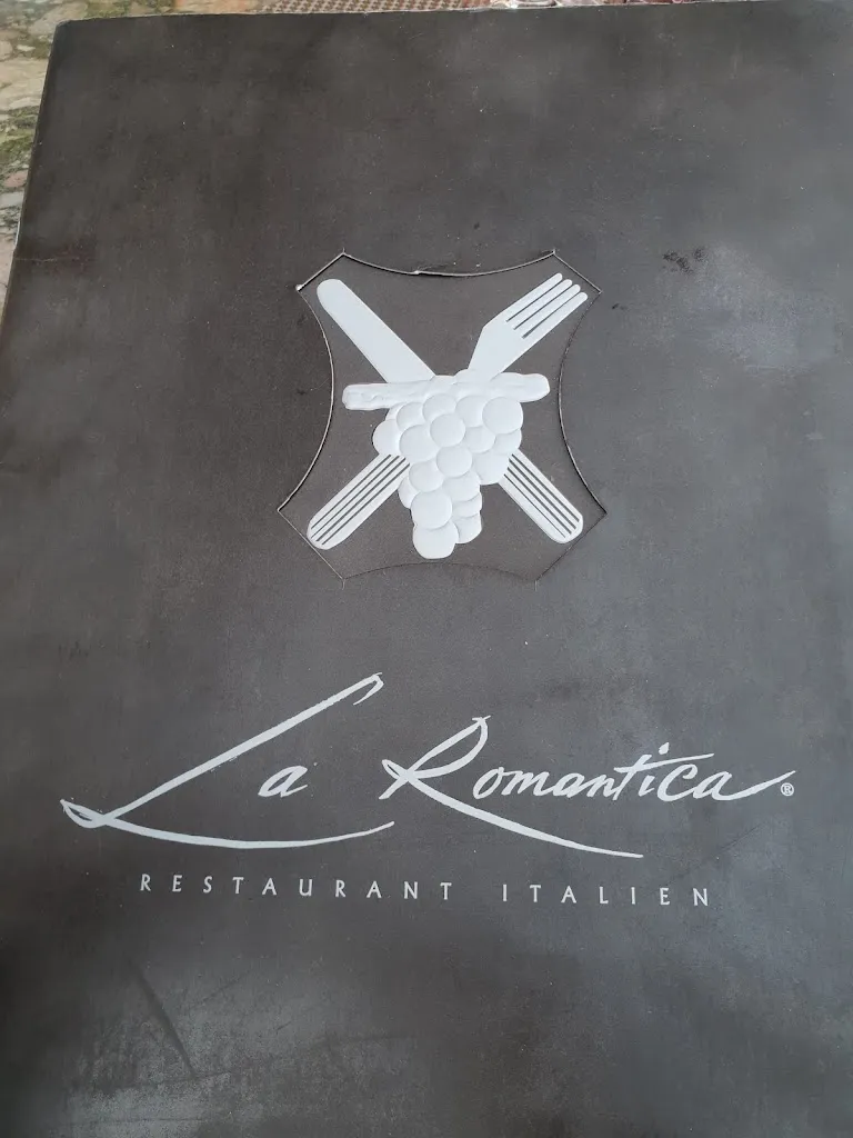 Samuel Lacroix_La Romantica_Clichy_review