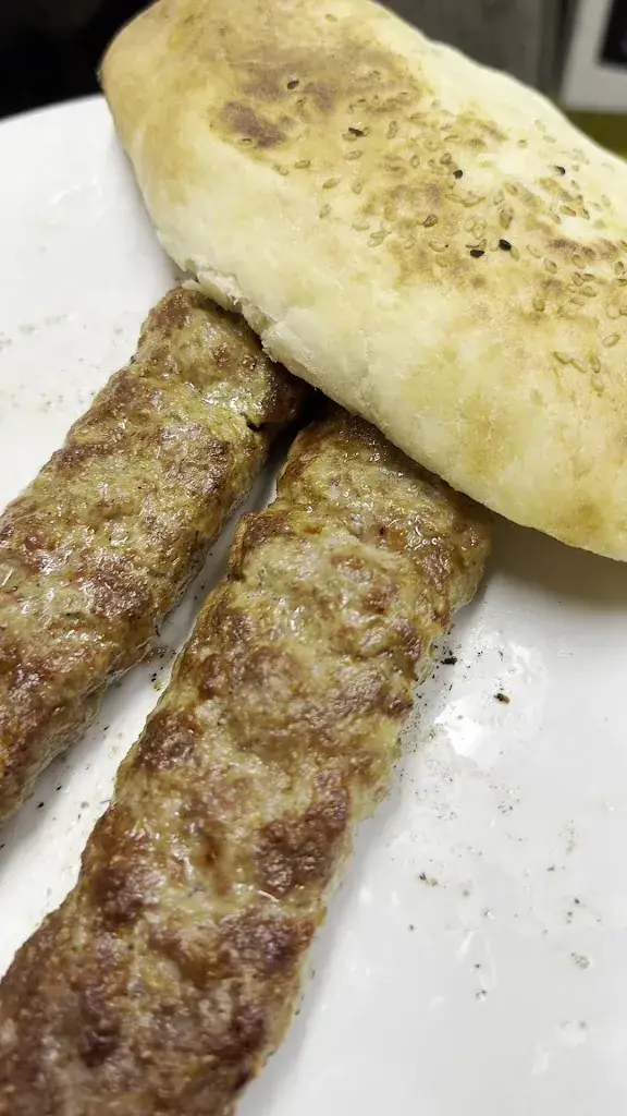 Le Sahan_Clichy_slider_image_2