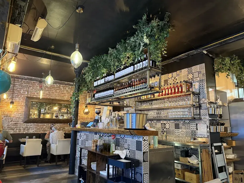 FL Reviewer_Viasette_Clichy_review