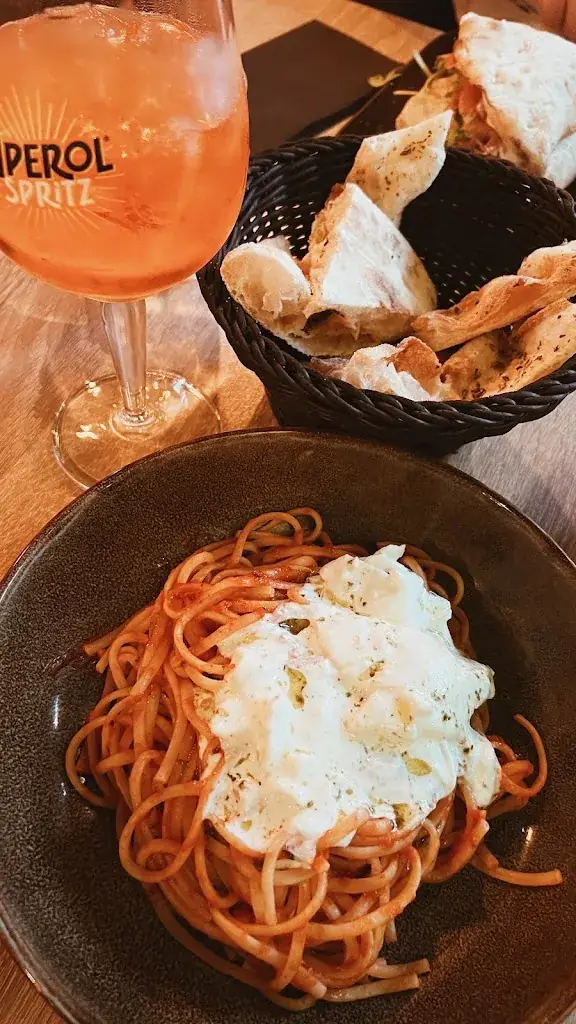 Lisa L_Viasette_Clichy_review