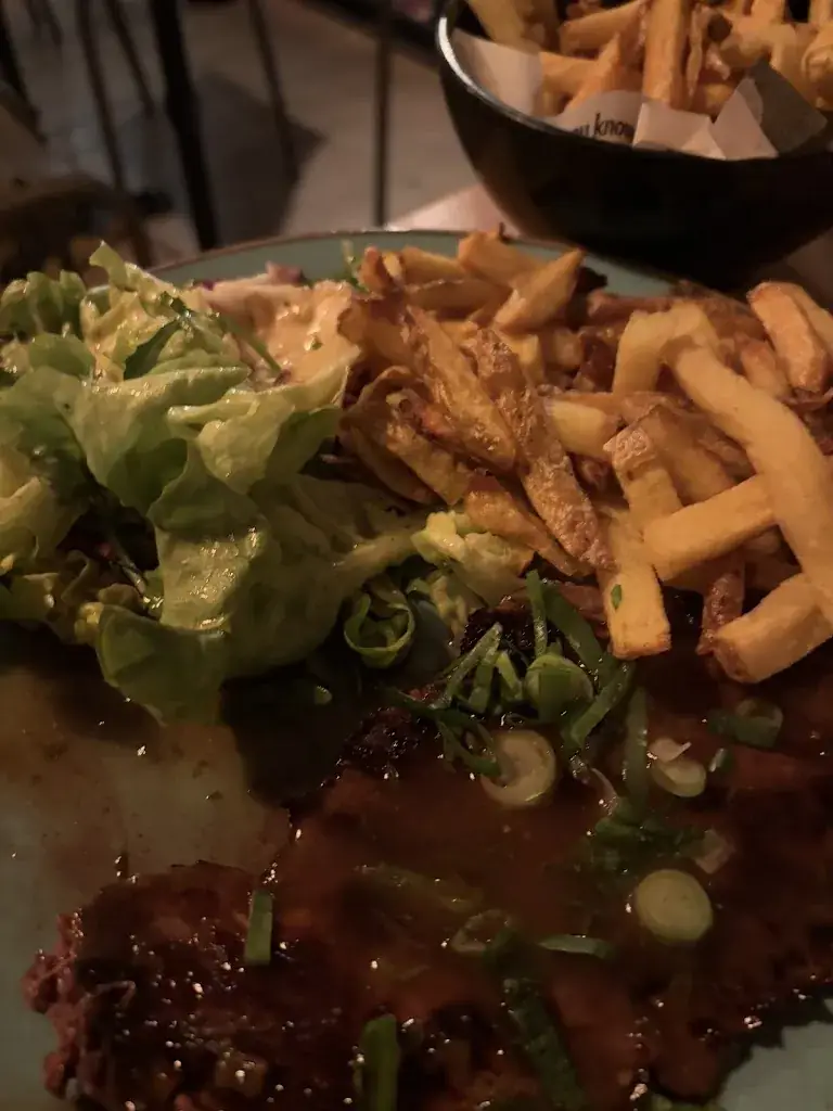 Jon W_Polette_Clichy_review