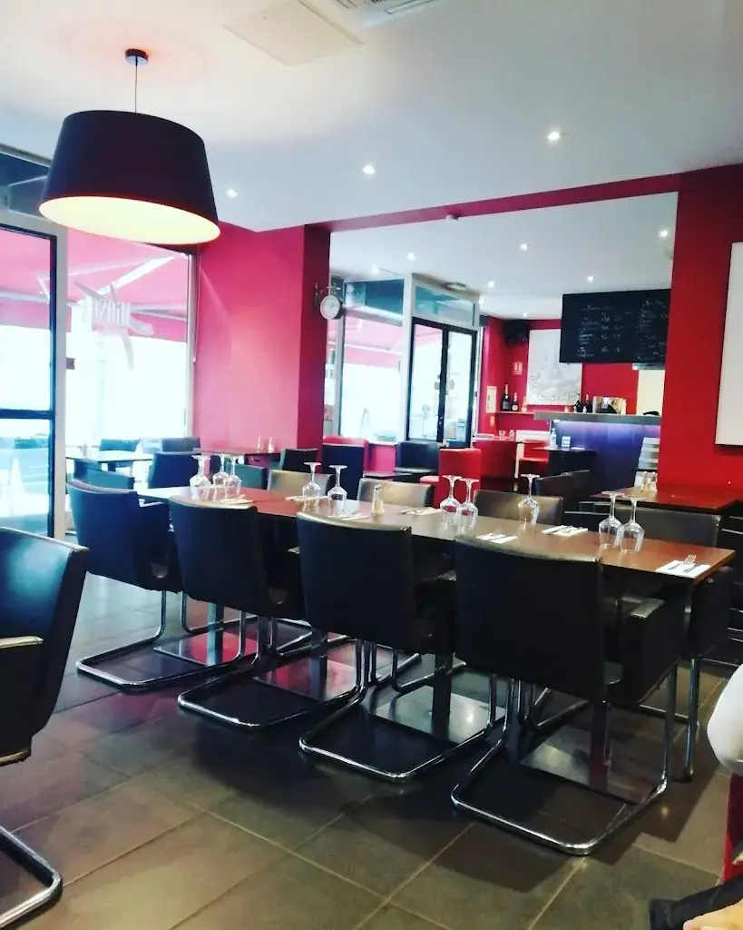 chacha mani_Miosca_Clichy_review