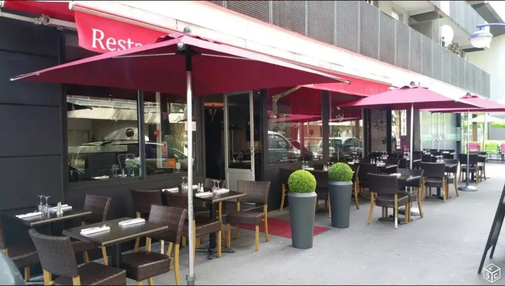 Miosca_Clichy_slider_image_1