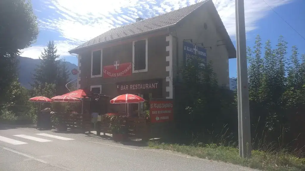 Helen E_Le Relais Savoyard_Échelles_review