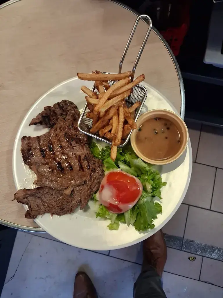 Pane & Vino_Clichy_slider_image_2