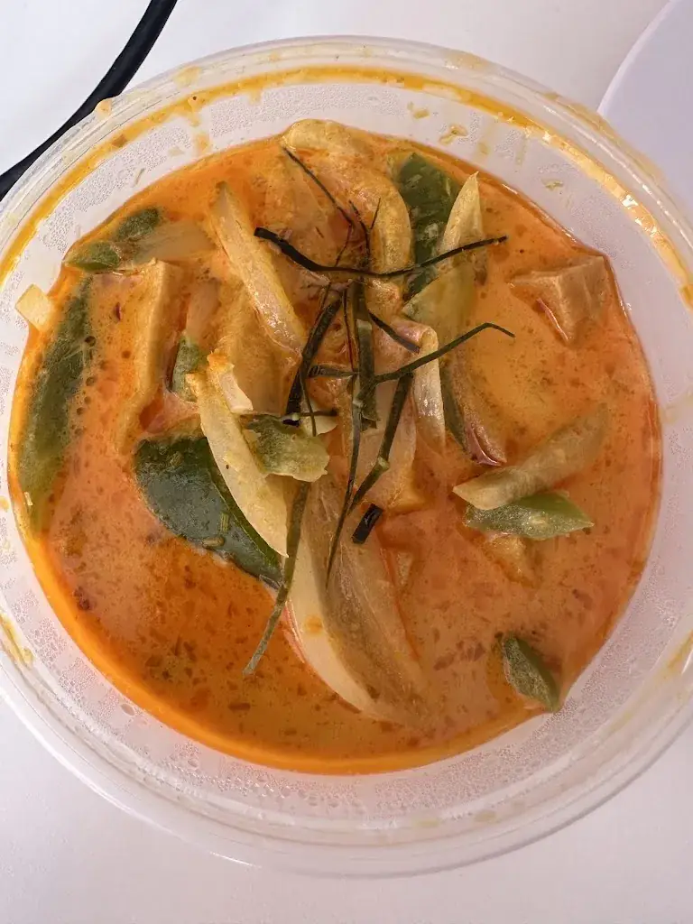 Alba Mustafaj_Le Mékong Clichy_Clichy_review