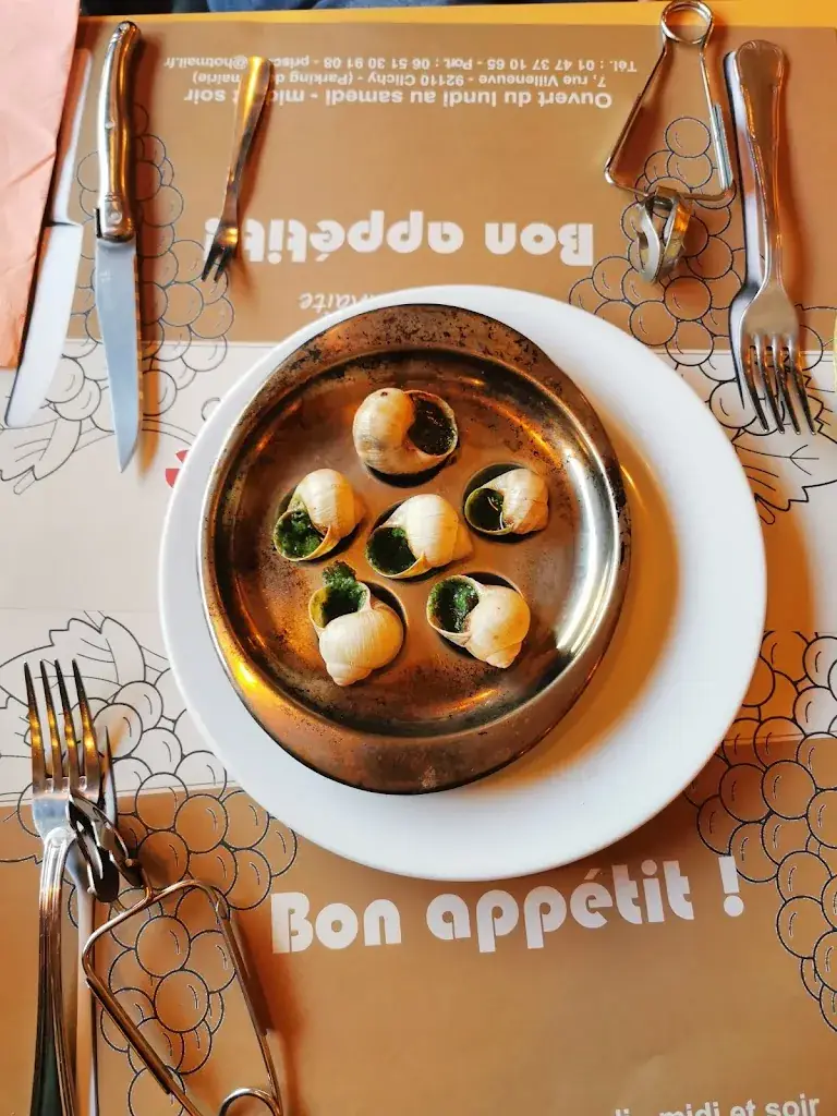 ivan._Le Sancerre_Clichy_review