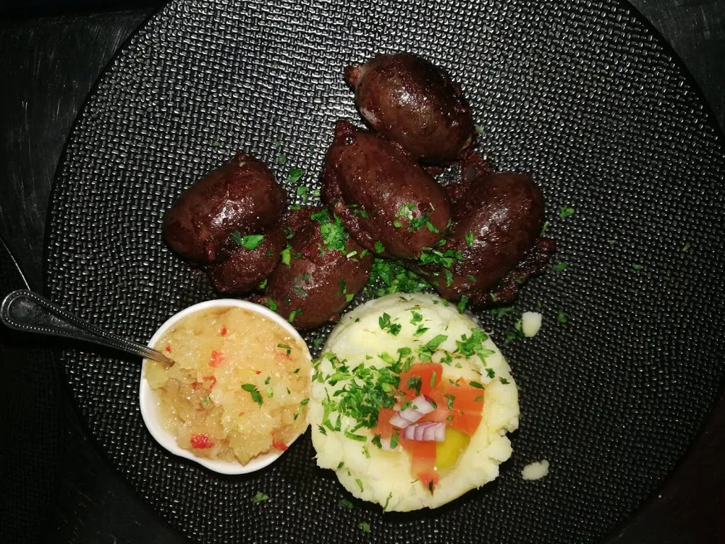 Le Galopin_Clichy_slider_image_2