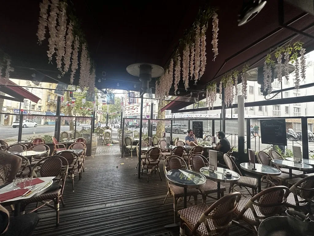 Le Galopin_Clichy_slider_image_3