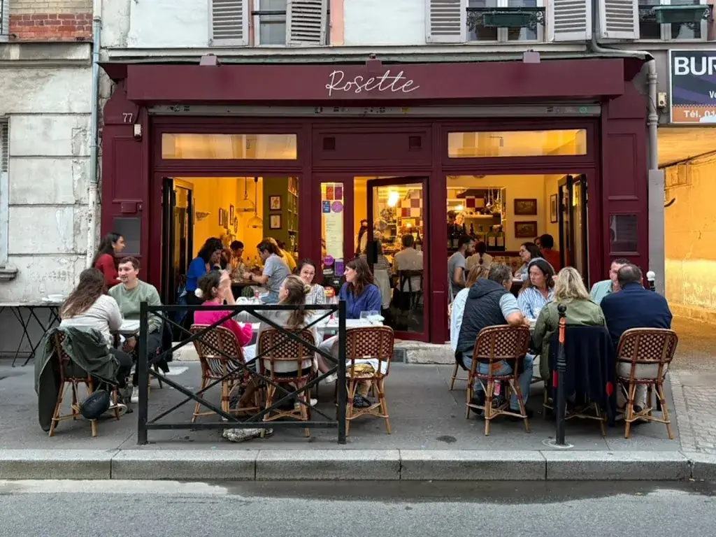 Rosette restaurant in Clichy
