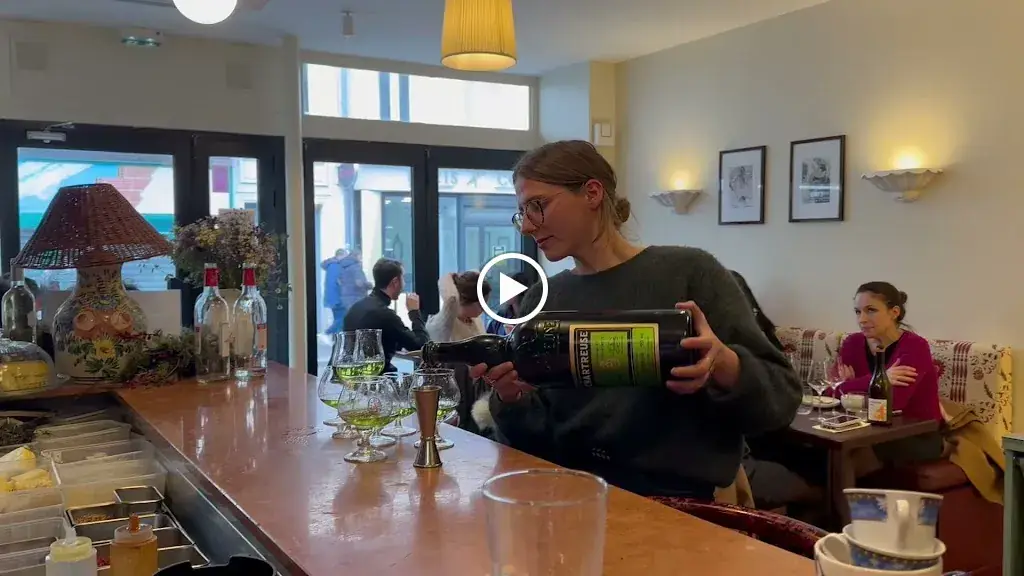 Rosette_Clichy_slider_image_2