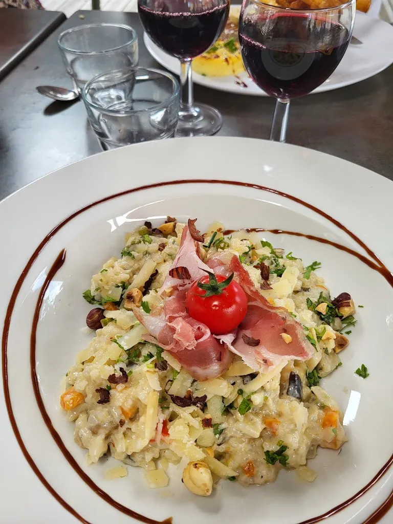 Restaurant Le bonnet d'âne_Saint-Laurent-du-Pont_slider_image_3