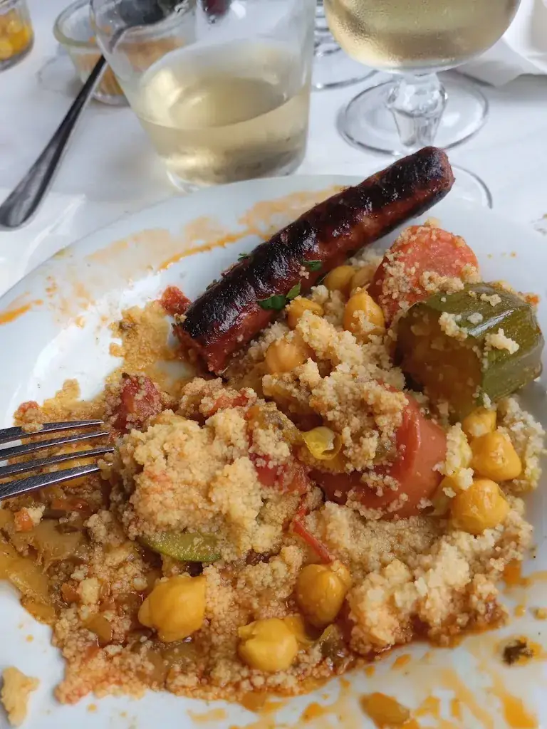 aurélie Guieu_Le MAROC_Quincy-Voisins_review