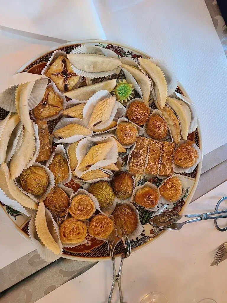 Katia NITKOWSKI_Le MAROC_Quincy-Voisins_review