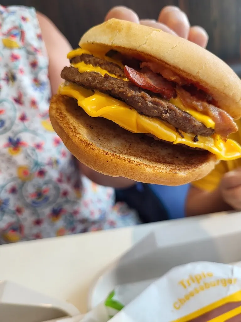 Menu_McDonald's_Couilly-Pont-aux-Dames_image_7