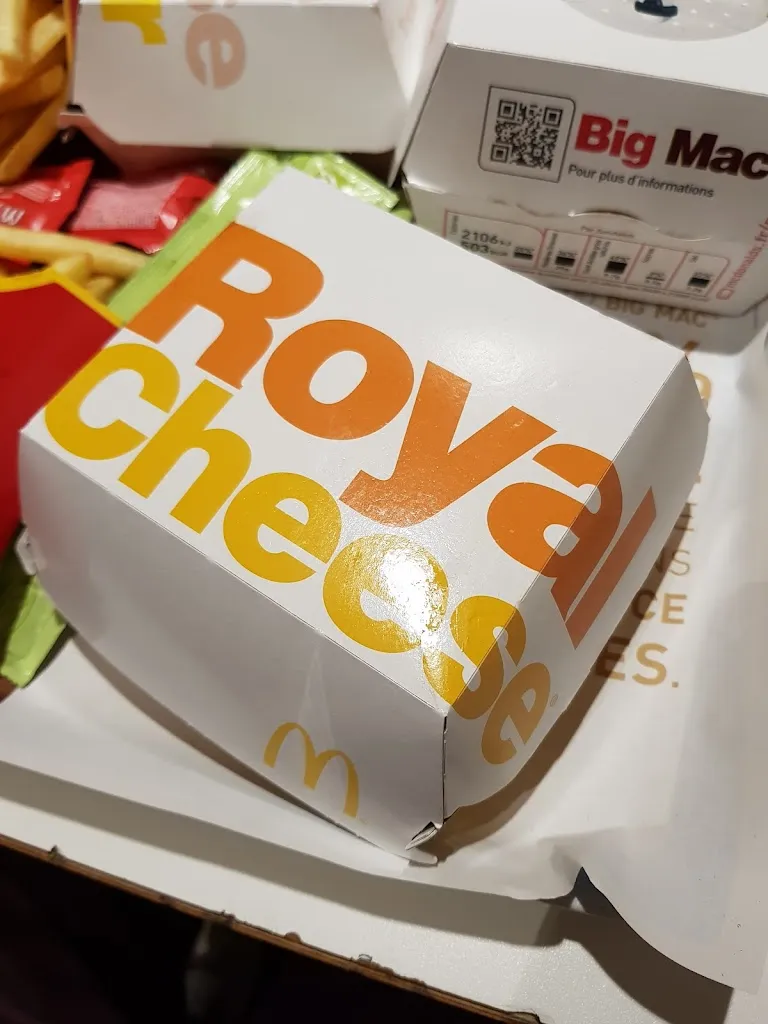 Joe Constantine_McDonald's_Couilly-Pont-aux-Dames_review