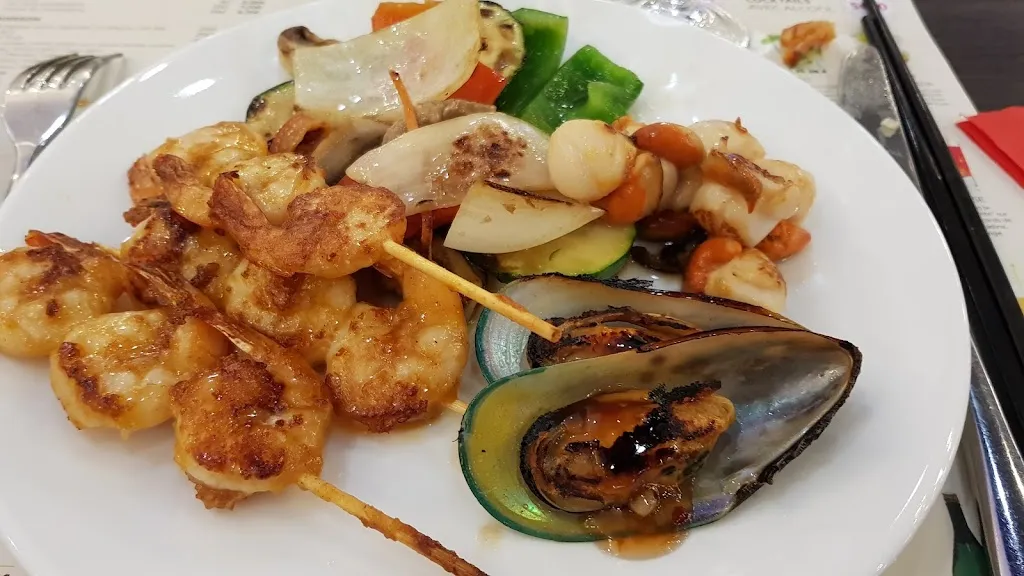 FUWA Restaurant Asiatique buffet A volonté_Couilly-Pont-aux-Dames_slider_image_2