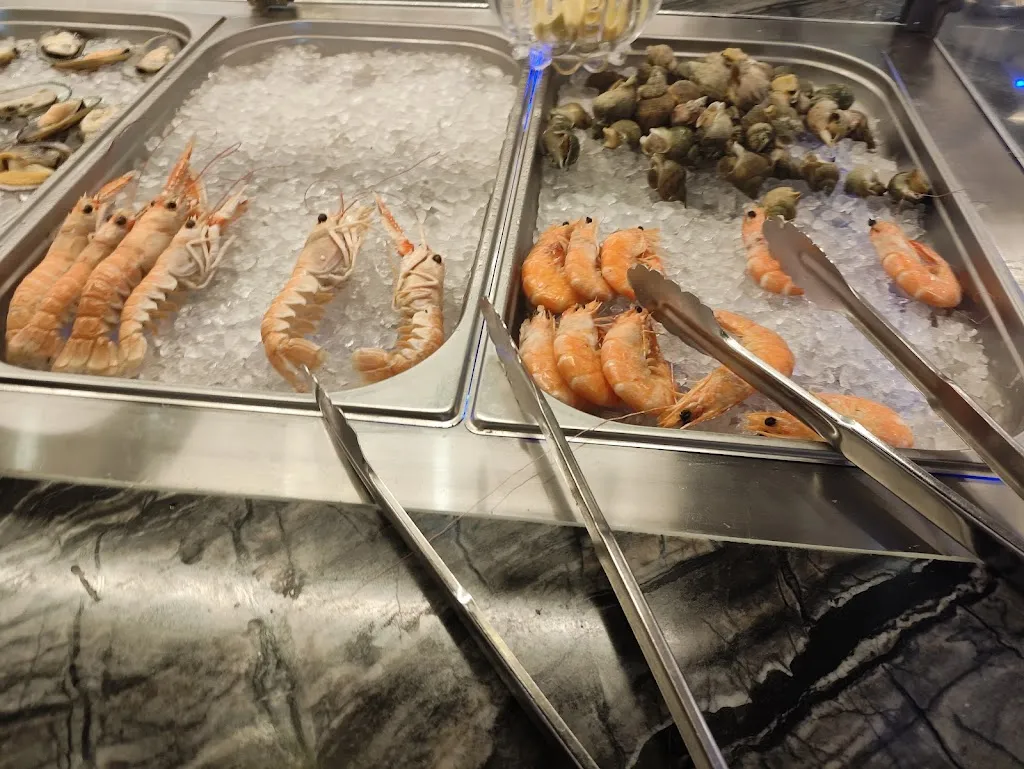 FUWA Restaurant Asiatique buffet A volonté_Couilly-Pont-aux-Dames_slider_image_3