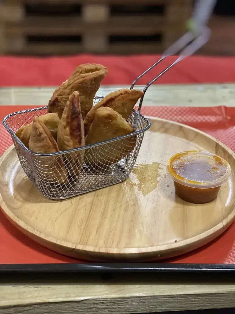 Yass Dhaheri_La bonne bouffe_Clichy-sous-Bois_recensione