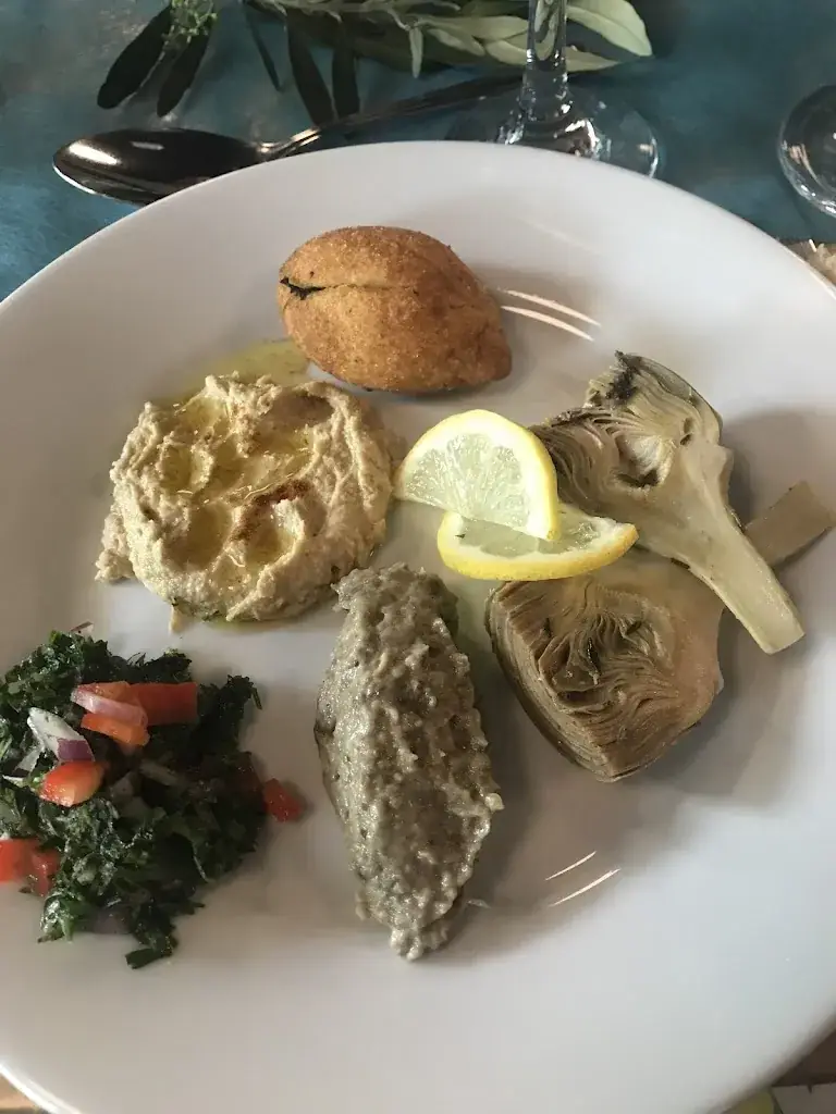 ro sed_La Traction - Cuisine Mode d'Emploi_Clichy-sous-Bois_review