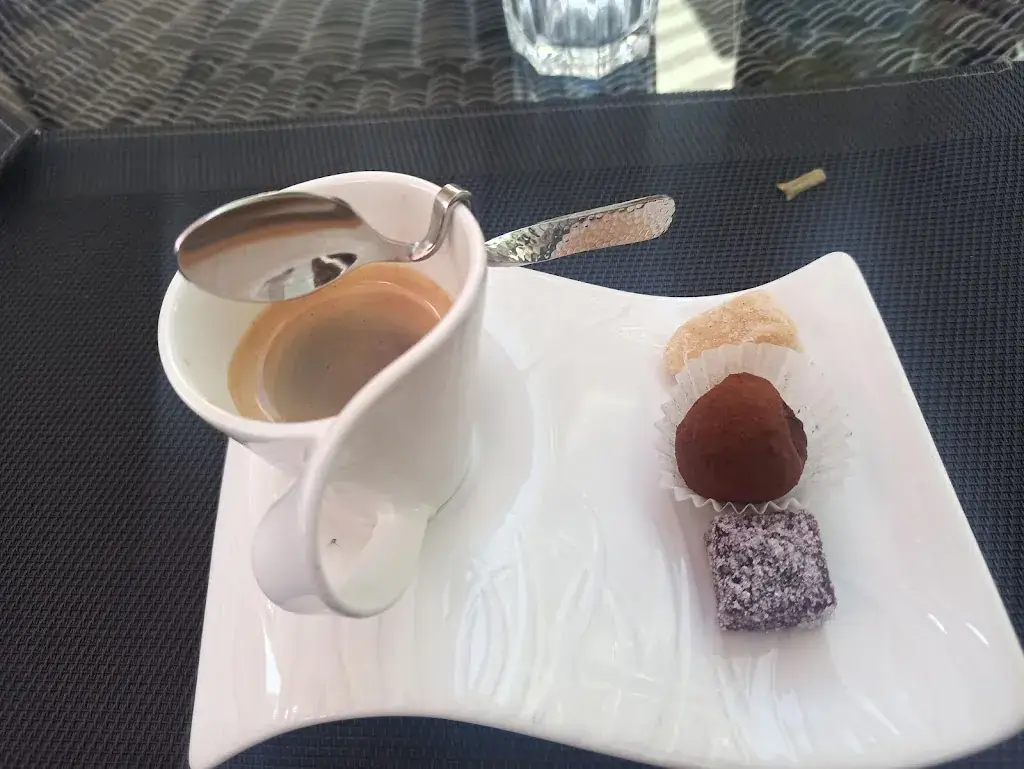 Rebecca N-T_La Petite Marmite_Livry-Gargan_Bewertung