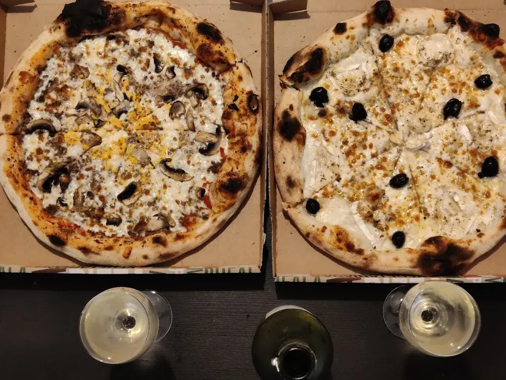 Viswajith VG_CAPRI PIZZA_Clichy-sous-Bois_review