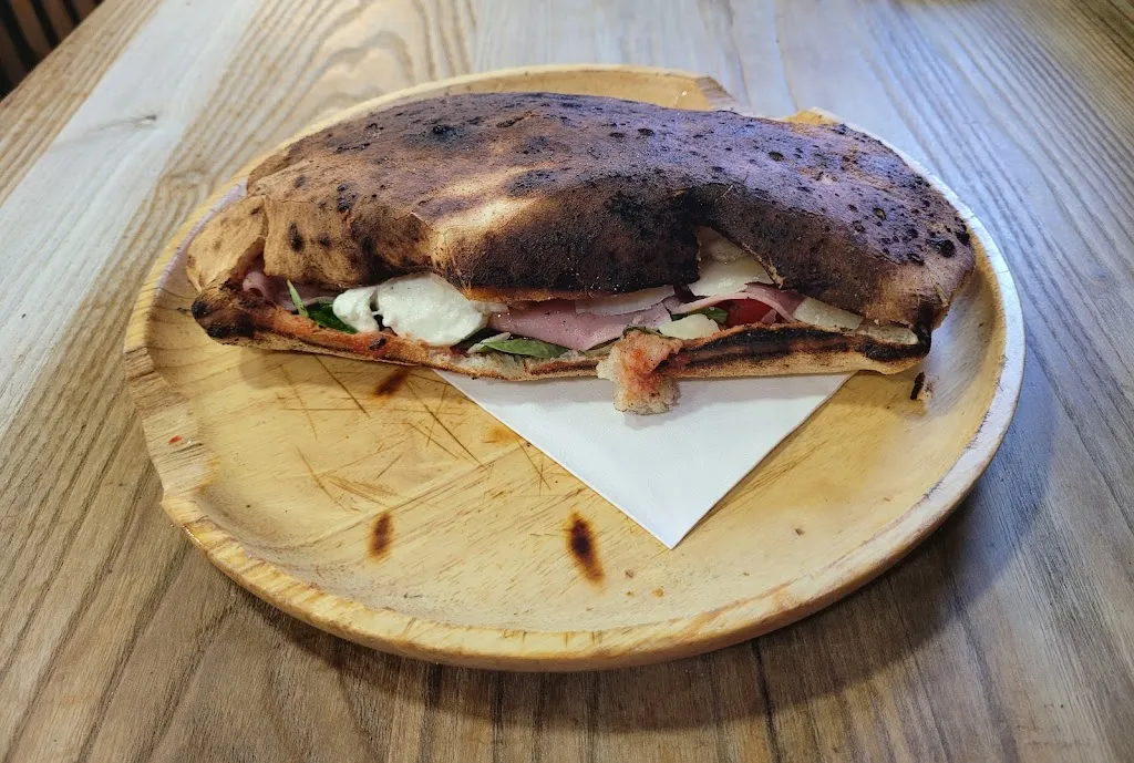 Chez Nelya Pizza au feu de bois_Clichy-sous-Bois_slider_image_3