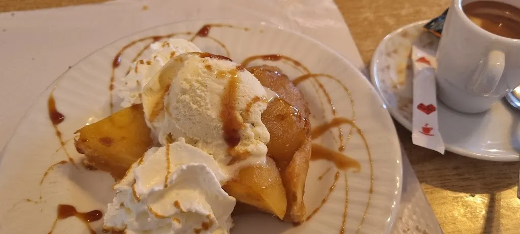 Daly CHAMPAPHONEVILAY_L'Auberge de la môme_Dourdan_review