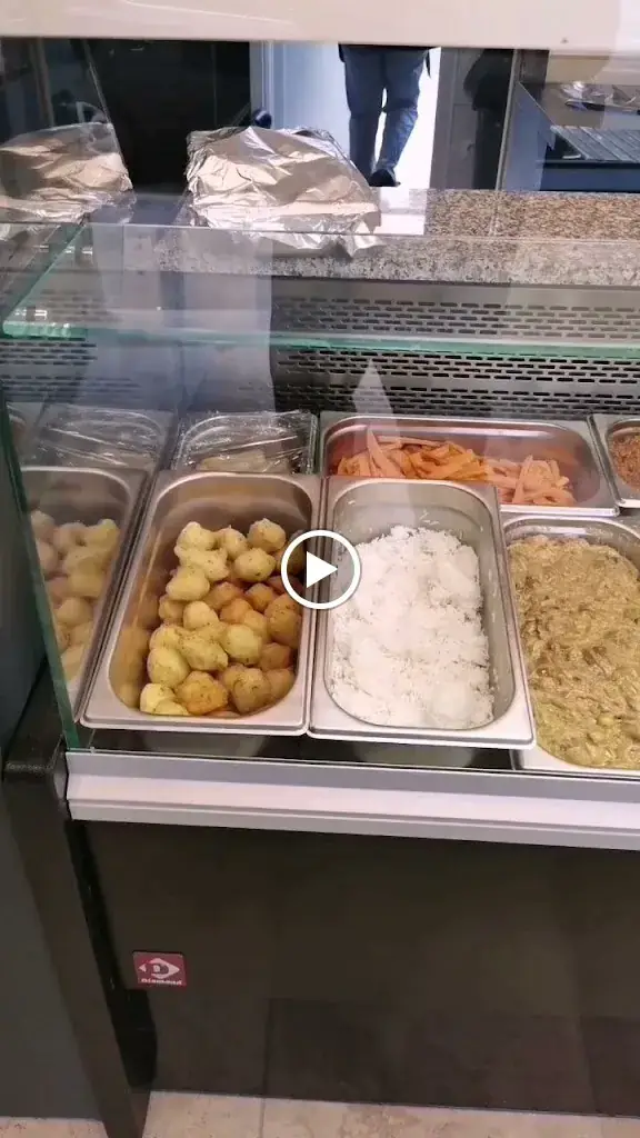 Les délices d'Ayana restaurant in Dourdan