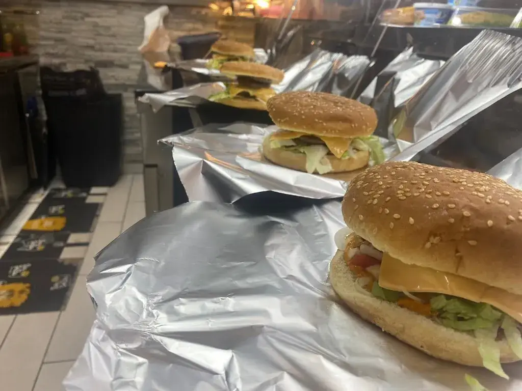 Grill house_Combs-la-Ville_slider_image_3