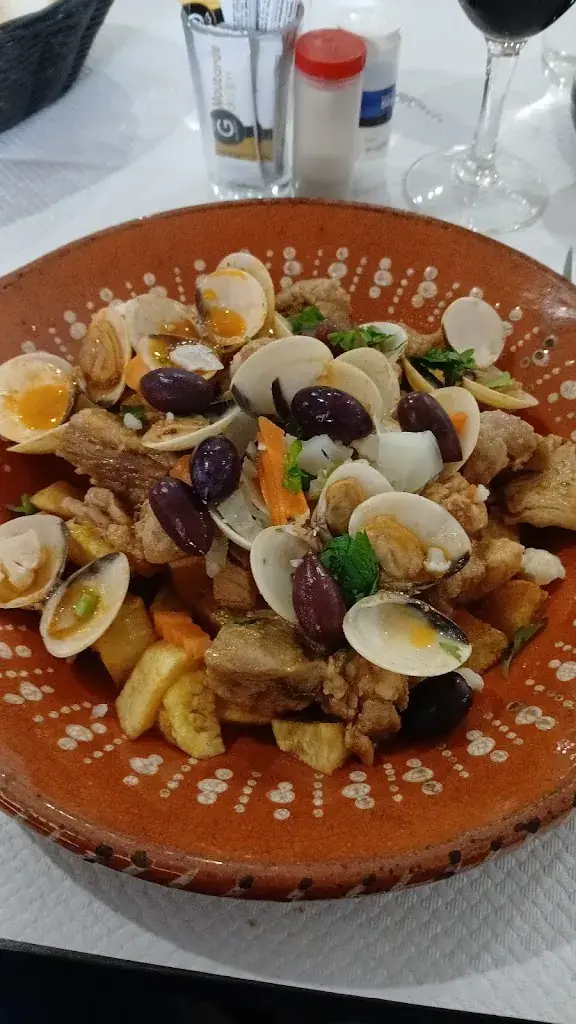 KABERA JACOB_Rio Cōa Restaurant_Combs-la-Ville_review