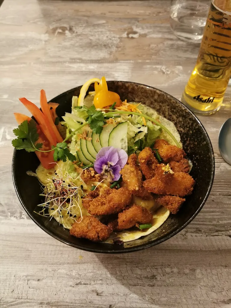 Tenshi_Combs-la-Ville_slider_image_3