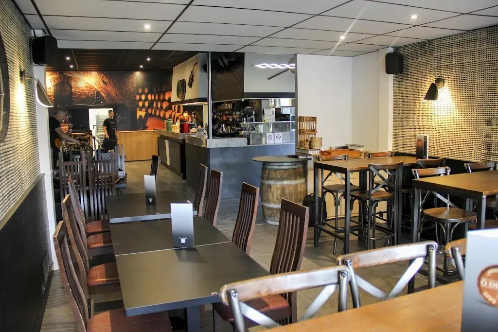 Ô Dix Vins_Drumettaz-Clarafond_slider_image_1