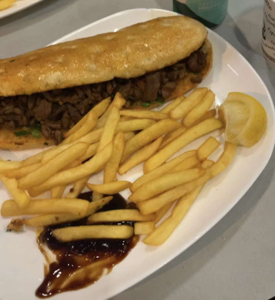 Tantuni Grill_Combs-la-Ville_slider_image_3