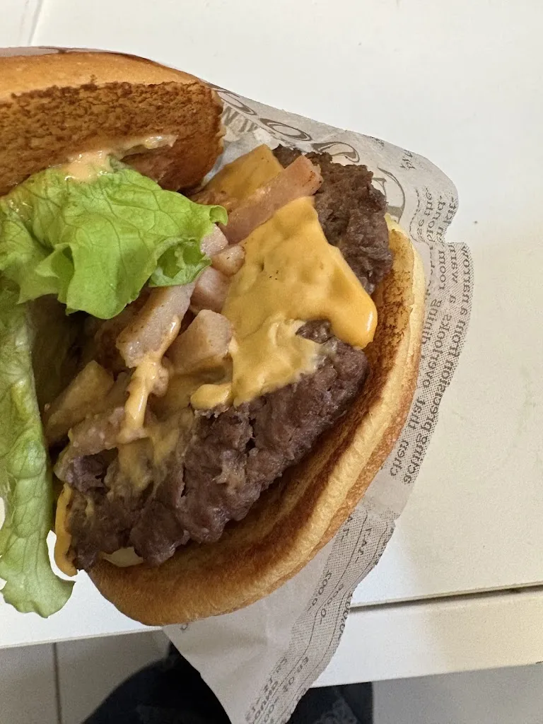 Dylan_Brigadier café_Combs-la-Ville_review