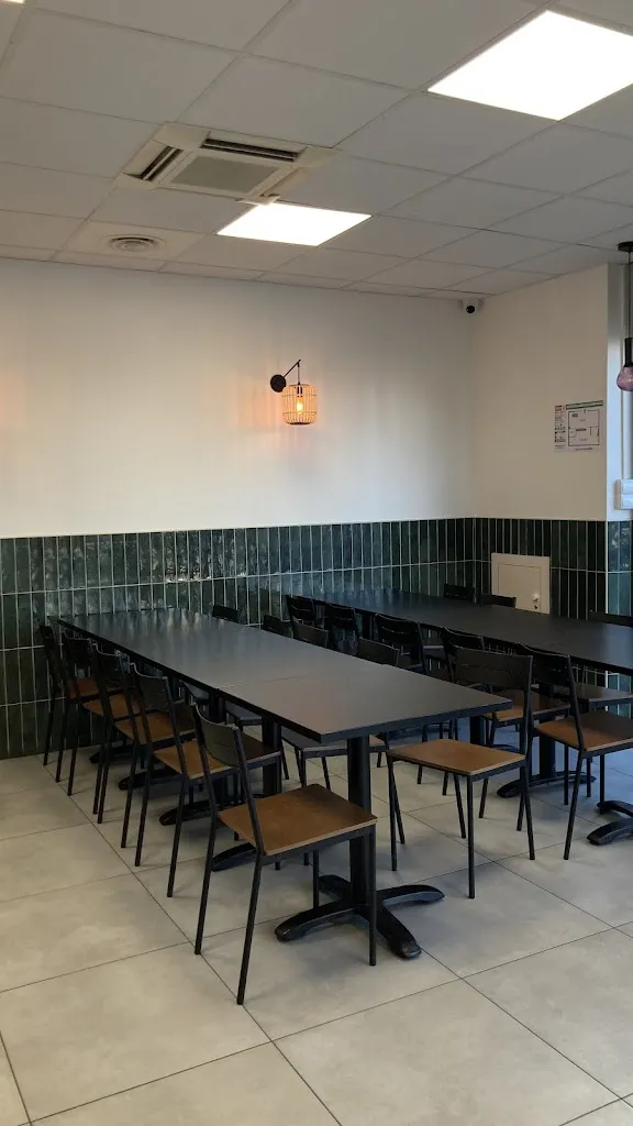 Brigadier café restaurant in Combs-la-Ville